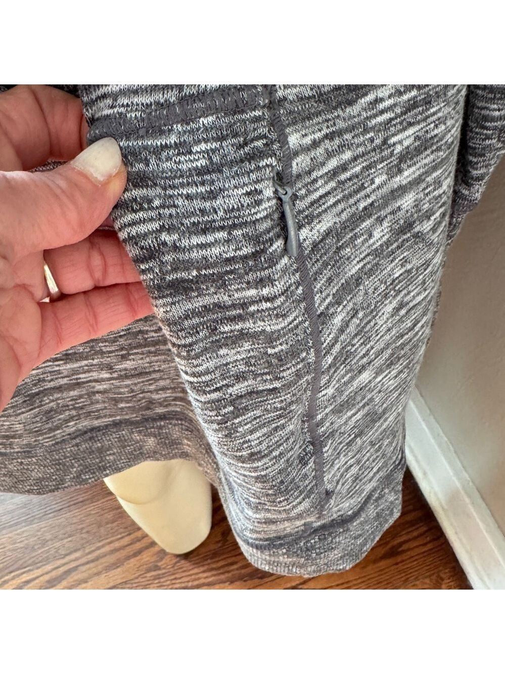 Athleta hooded gray casual dress size small nwot - Picture 4 of 16